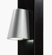 Купить Элегантное LED-освещение Locinox (Бельгия) TRICONE для ворот, цвета zilver и 9005 (черный) в Шахтах